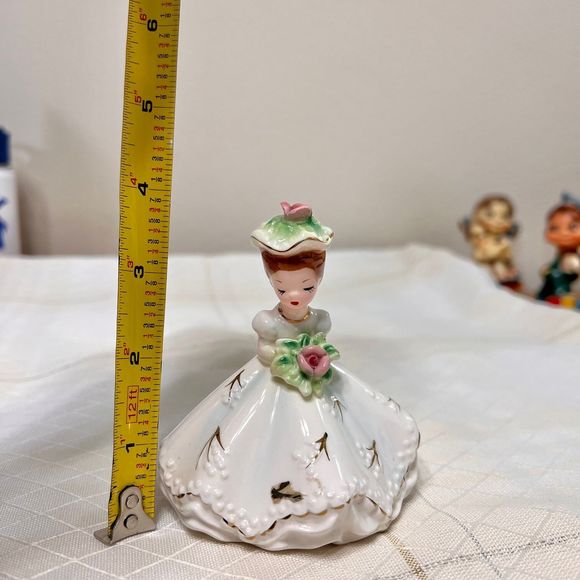 Vintage Josef Originals Bride, June Birthday Girl Figurine, Doll of the Month - Picture 7 of 7